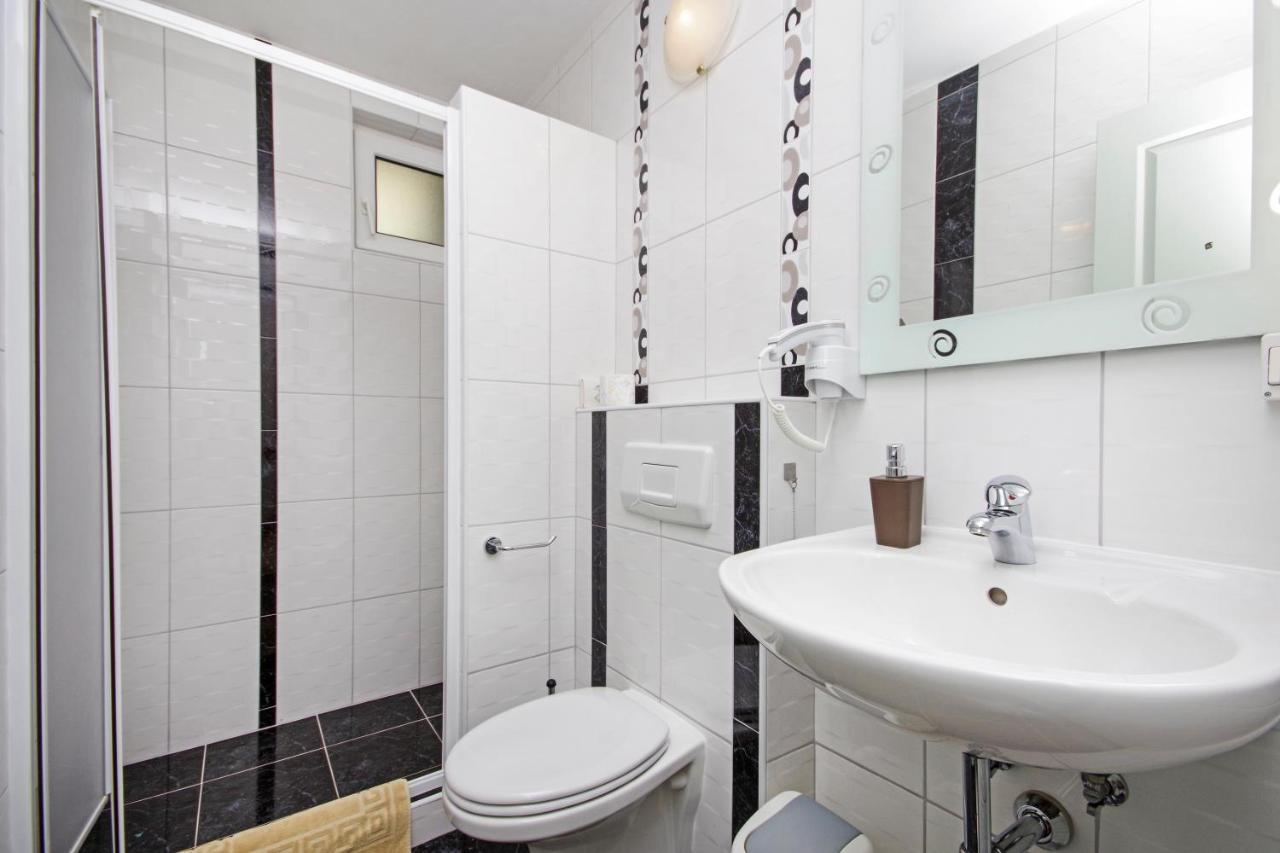 Matanovi dvori MD apartments Makarska Esterno foto